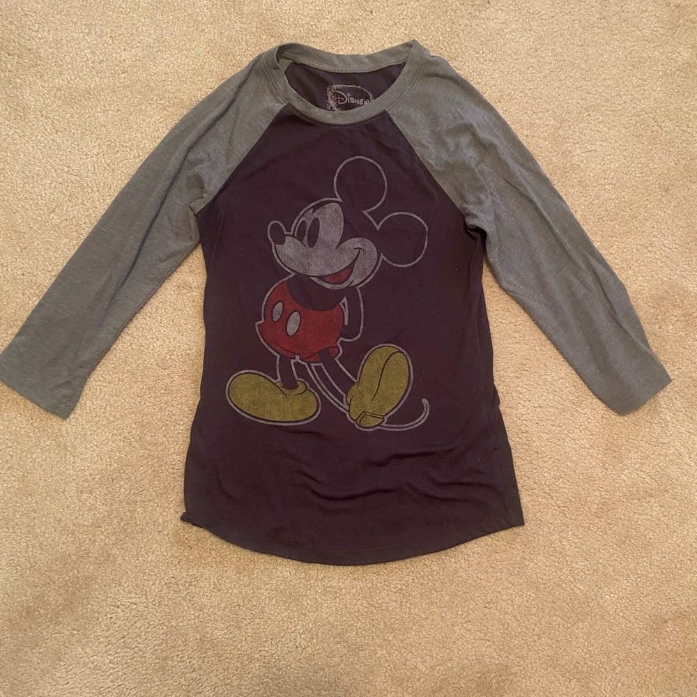 Disney liscensed Mickey Mouse baseball tee vintage wash size small novelty top